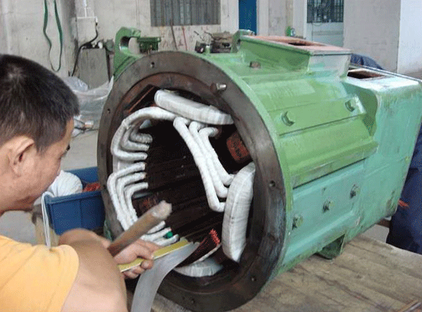 西安西瑪高壓電機(jī)絕緣擊穿故障原因及維修方法。