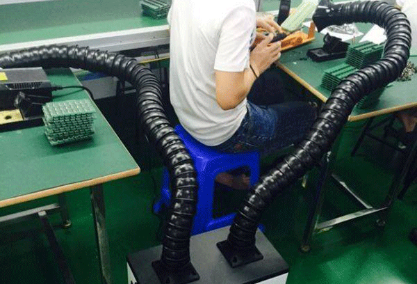 來(lái)看看廠(chǎng)家是如何處理直流電機(jī)噪聲的。