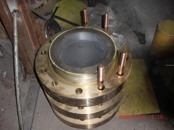 如何在加工過(guò)程中防止電機(jī)滑環(huán)損壞？