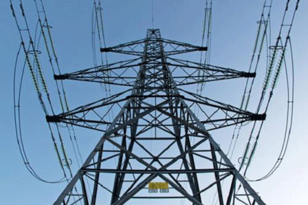 YRKK高壓電機(jī)必須承受多大的電壓？